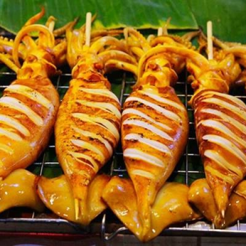 MỰC ỐNG NƯỚNG MỌI